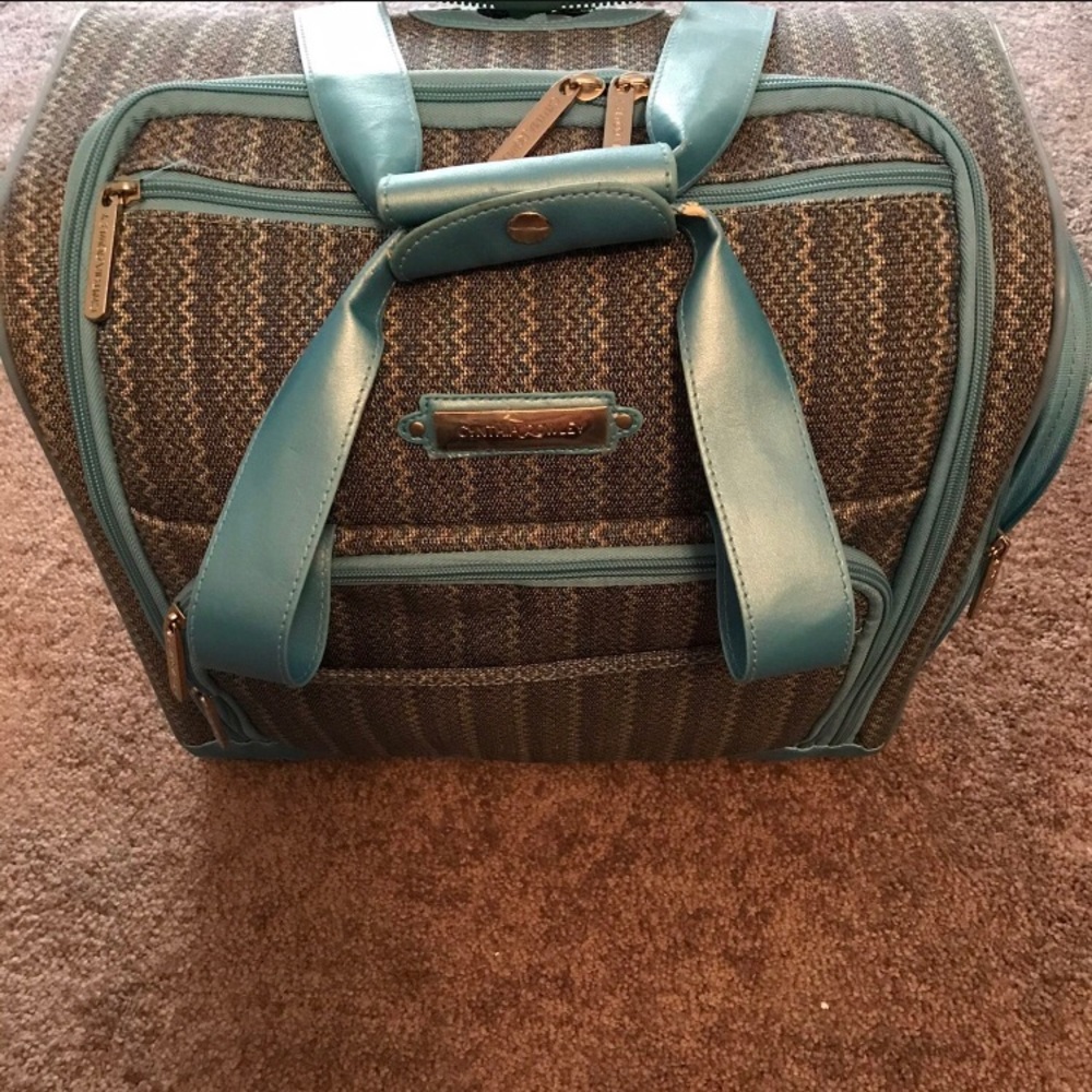 Rolling trolley luggage